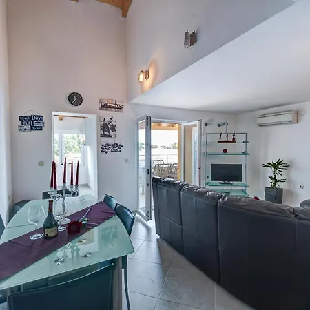 Sakarun Apartments Daire Zadar